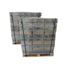 Cargar imagen en el visor de la galería, Briquetas de madera de roble Pinikay – octogonales con agujero – – Alto poder calorífico – Bajo contenido en cenizas – Paquete de 10 kg, 2 palés de 1920 kg (960+960 kg)